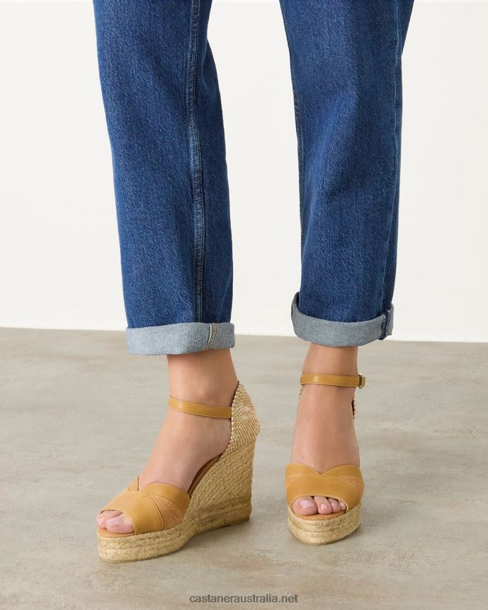 Castaner Women BARNI/8ED/113 L4V4PN162 TOAST